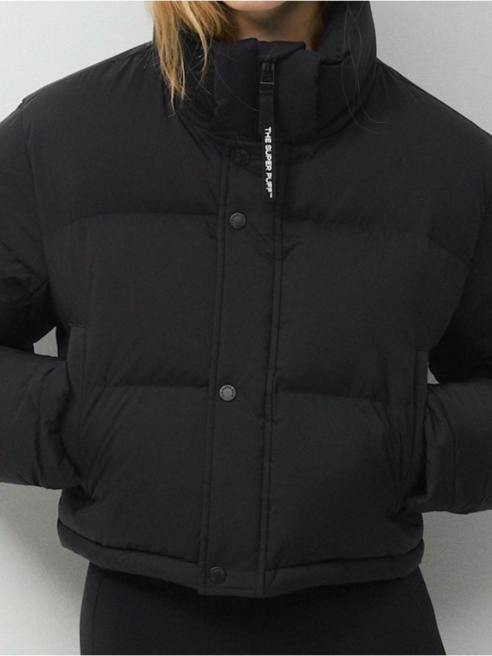 BNWOT Cropped Puffer Super Puff Jacket - Black. The most cropped super puff.NEW